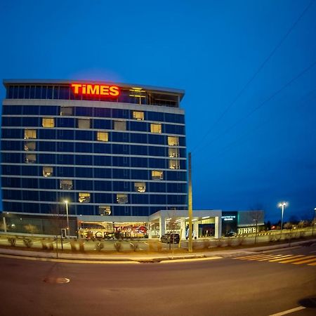 Grand Times Hotel دروموندفيل المظهر الخارجي الصورة