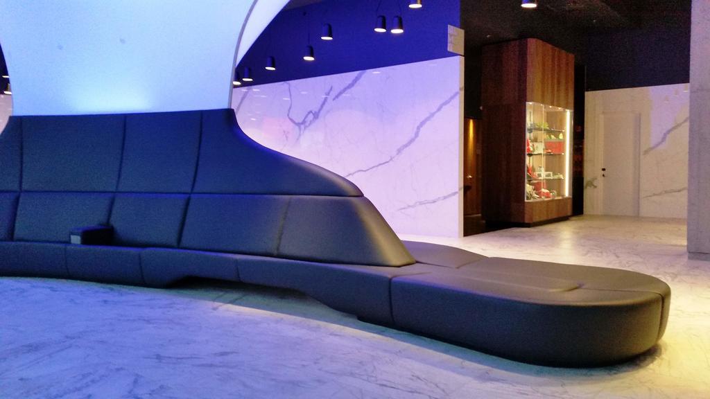 Grand Times Hotel دروموندفيل المظهر الخارجي الصورة