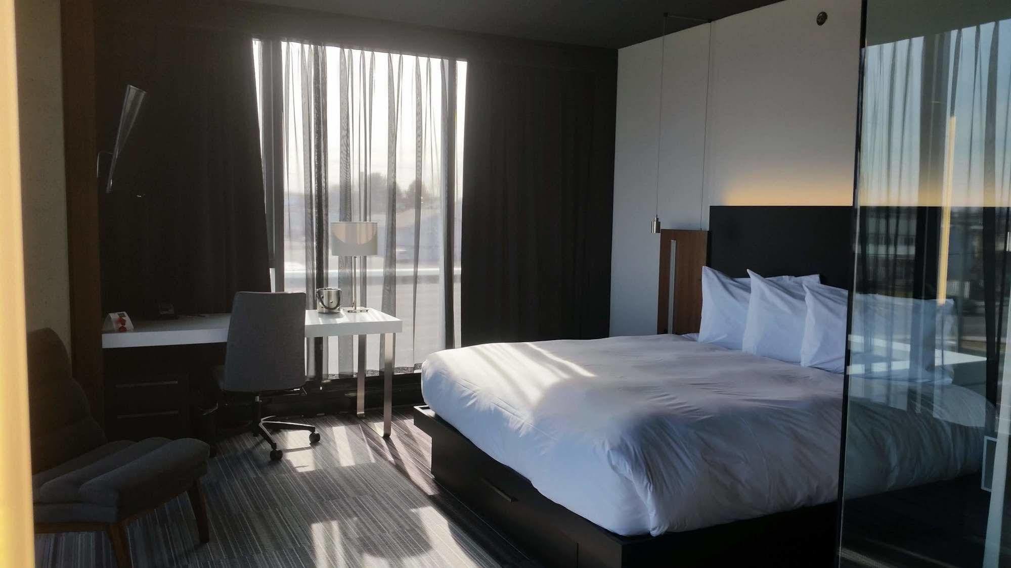 Grand Times Hotel دروموندفيل المظهر الخارجي الصورة